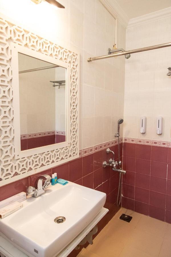 Cherrystay Holiday Resort -Candolim Beach Esterno foto